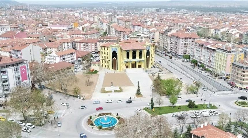 K&uuml;tahya n&uuml;fusu 576 bin 688 oldu