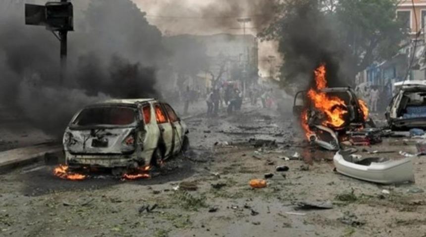 O &uuml;lkede intihar saldırısı! 20'nin &uuml;zerinde kişi hayatını kaybetti