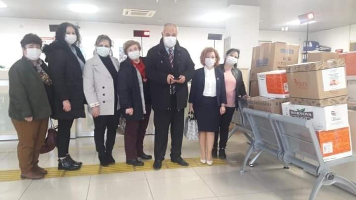 MHP Didim&rsquo;den Elazığ&rsquo;a giyim, kitap ve kırtasiye yardımı