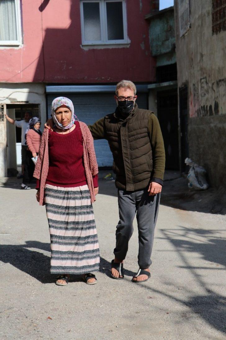 Engelli seyyar satıcının ekmek teknesini çaldılar G5