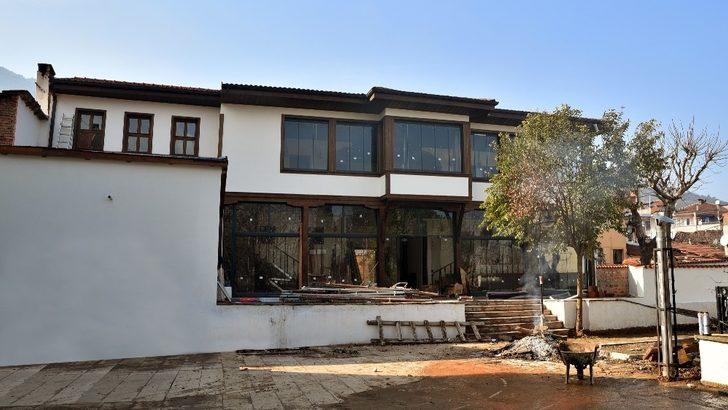 Bursa’da 2 asırlık bina ilk günkü ihtişamına kavuştu G2