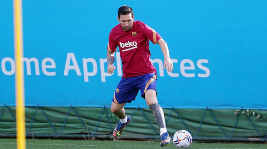 Lionel Messi transfer kararını sezon sonu verecek