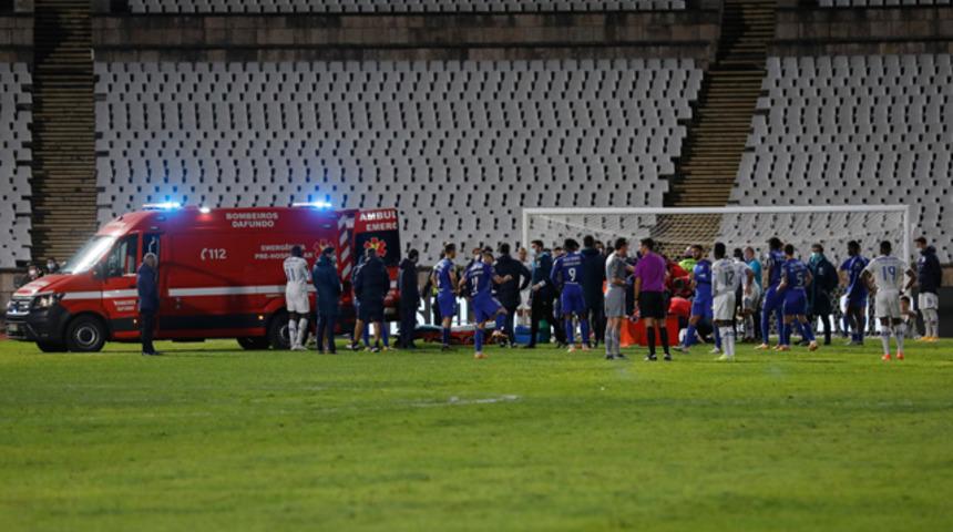 Portolu futbolcu Nanu hastaneye kaldırıldı