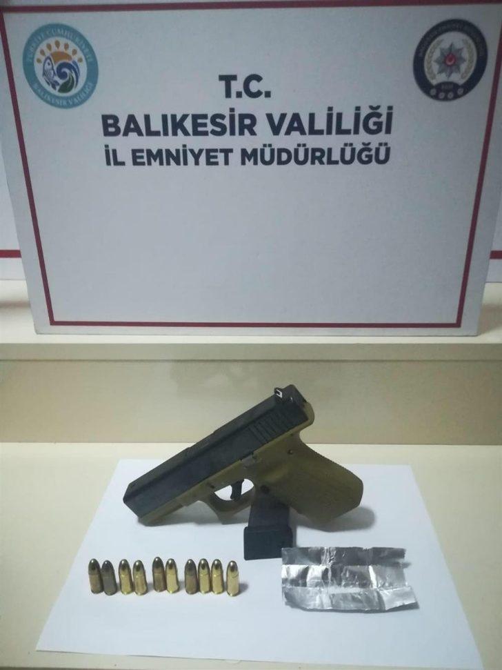 Balıkesir’de polisten 11 uyuşturucu şüphelisine operasyon G2