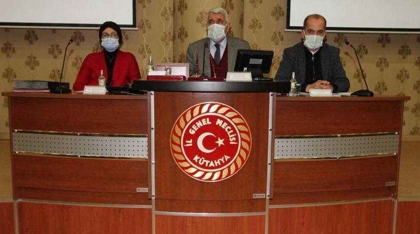 Başkan Yılmaz: "B&uuml;t&ccedil;enin yarısı yatırımlara"