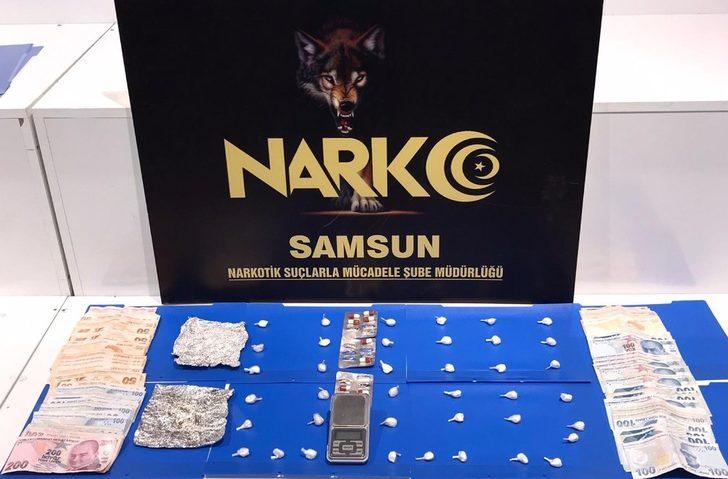 Kulübede satışa hazır kokainle yakalandılar G1