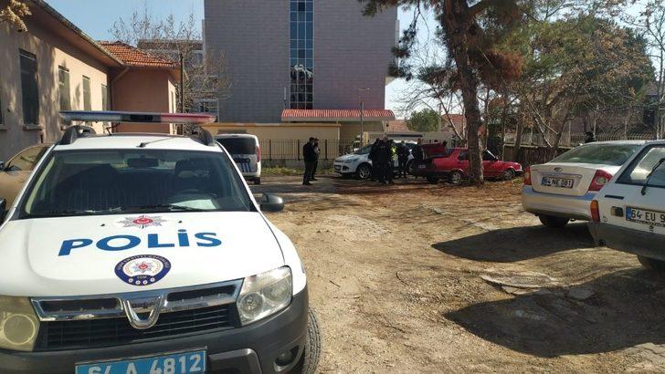 Polisten kaçmaya çalışan şüpheli kıskıvrak yakalandı G5