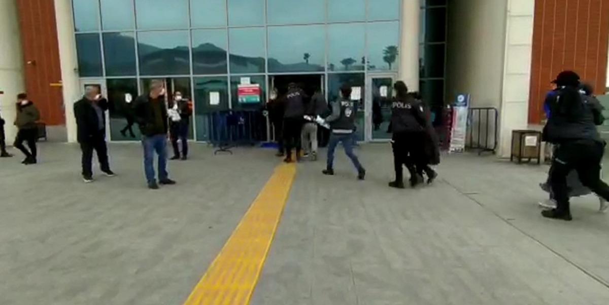 Katarlı iş insanını rehin alıp fidye istediler