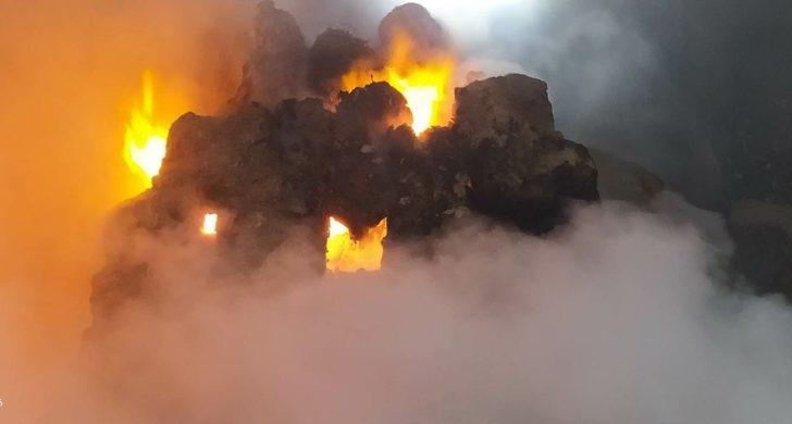 Kahramanmaraş’ta depodaki 5 kamyon pamuk yandı G2