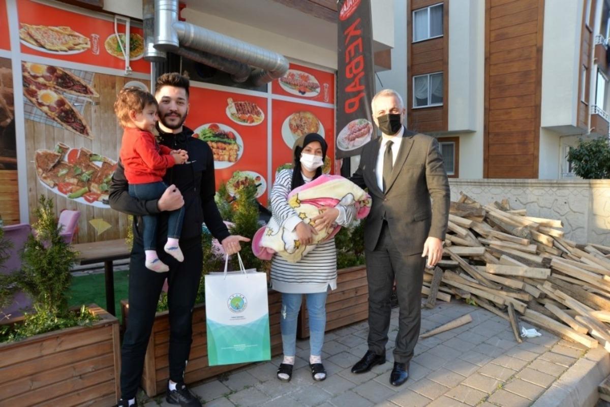 Hendek&rsquo;te yeni doğan her bebek i&ccedil;in bir fidan toprakla buluşuyor