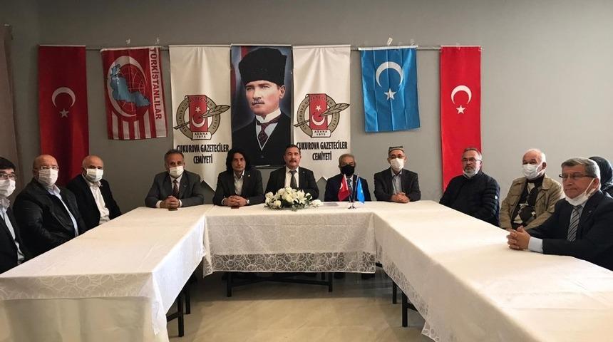 Osman Beg: "Doğu T&uuml;rkistan T&uuml;rklerine sahip &ccedil;ıkın"