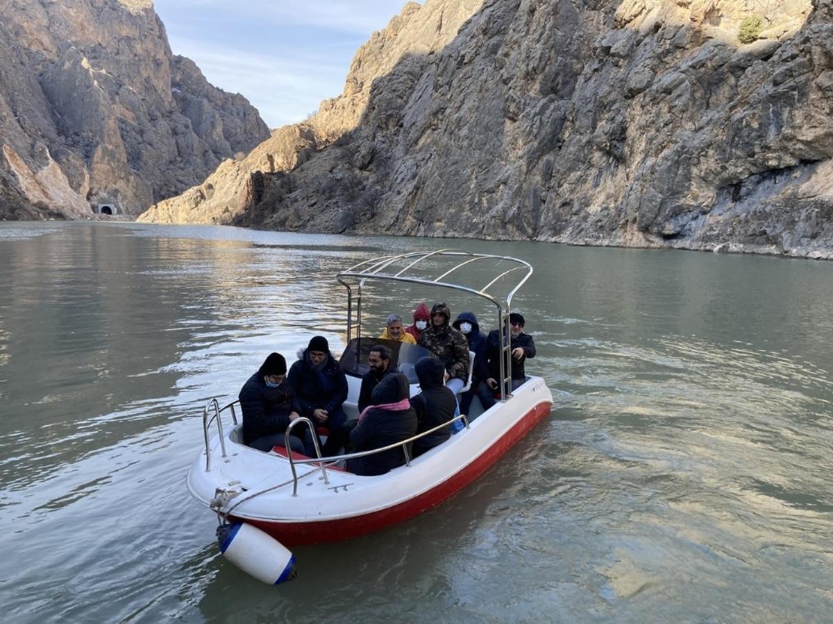 T&Uuml;RSAB &uuml;yesi tur operat&ouml;rlerine Erzincan tanıtım turu