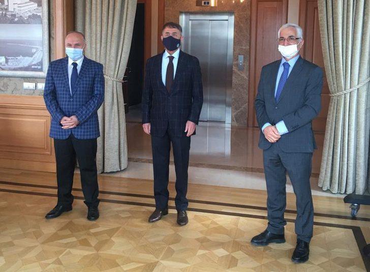 Ayber Ailesi’nden Ahlat’a büyük eğitim yatırımı G2