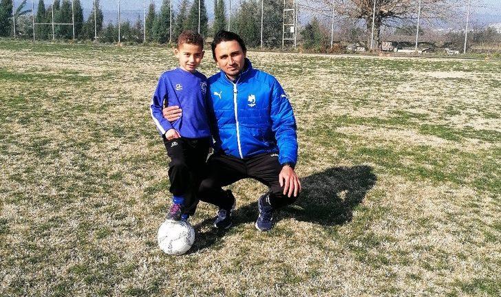 Ömer Bera babasının izinde ilerliyor G2