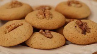 Zencefilli cevizli kurabiye tarifi nasıl yapılır? Çay saatinizin vazgeçilmezi olacak