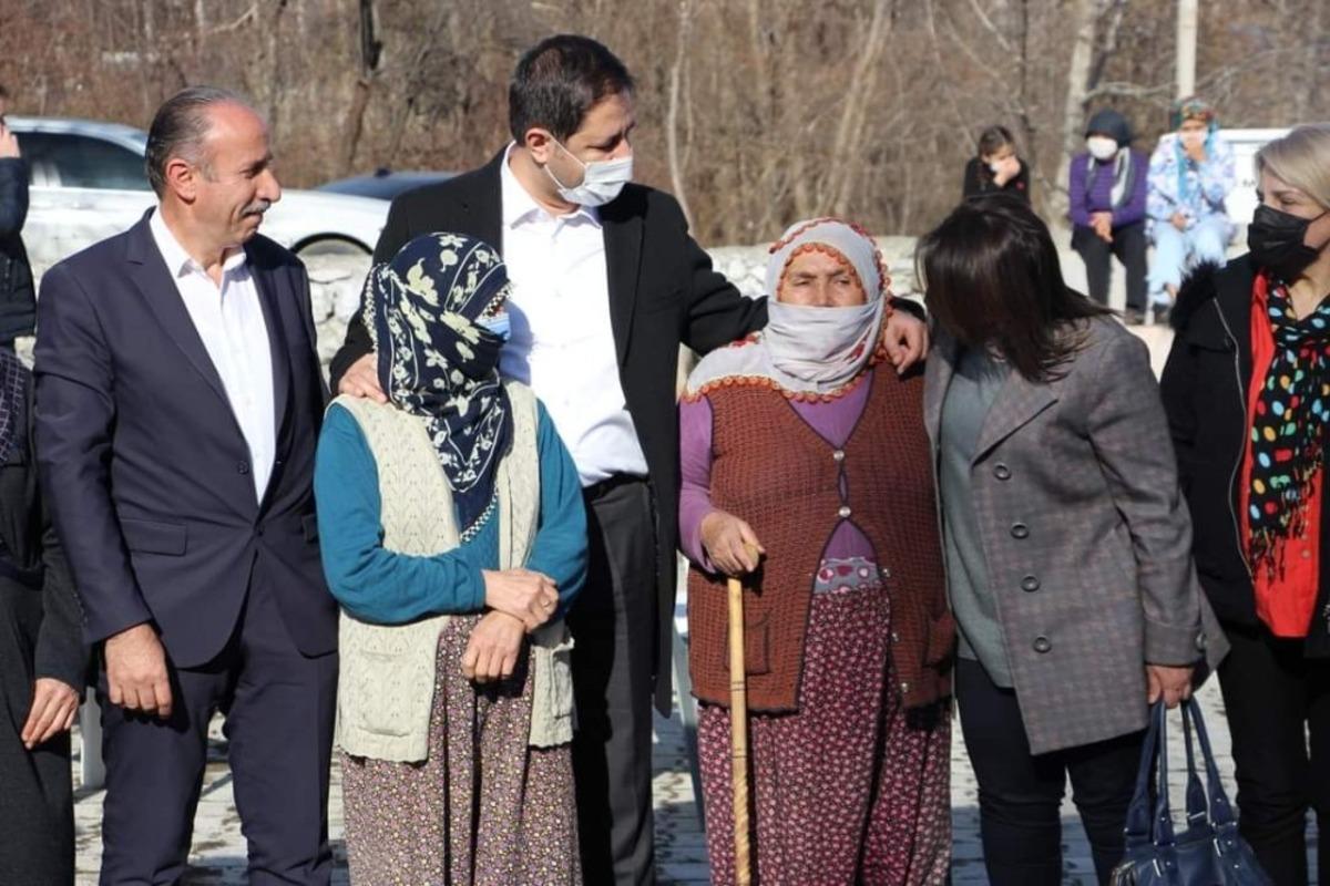 Gen&ccedil;lere k&ouml;y&uuml; cazip hale getirecek projeler &uuml;retilecek