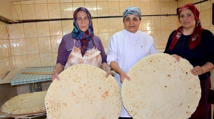 İşte kadının gücü: Yevmiyeyle çalıştığı yeri satın alıp patron olan Zeliha'nın hikayesi