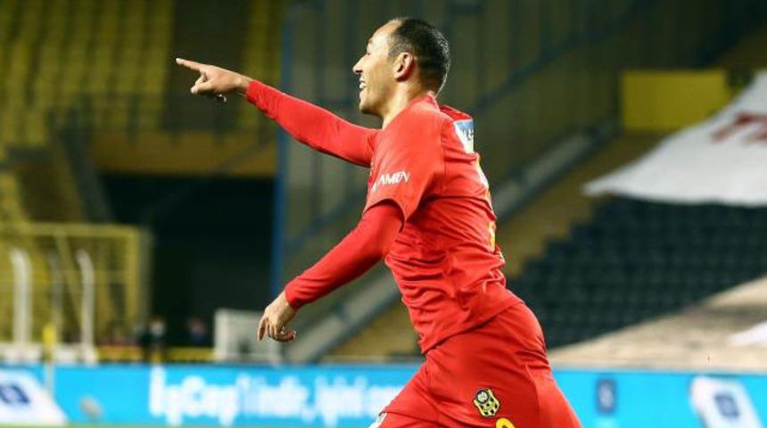 Umut Bulut 500. maçına çıktı