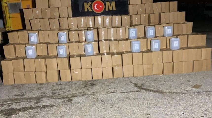 Gaziantep&rsquo;te g&uuml;mr&uuml;k ka&ccedil;ağı 2 bin 587 paket sigara ele ge&ccedil;irildi