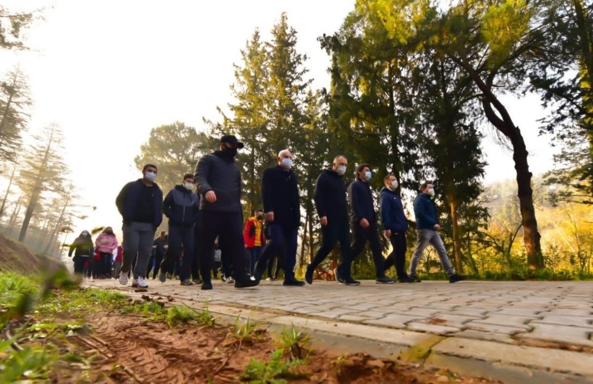 Balıkesirli gen&ccedil;ler doğa y&uuml;r&uuml;y&uuml;ş&uuml;nde buluştu