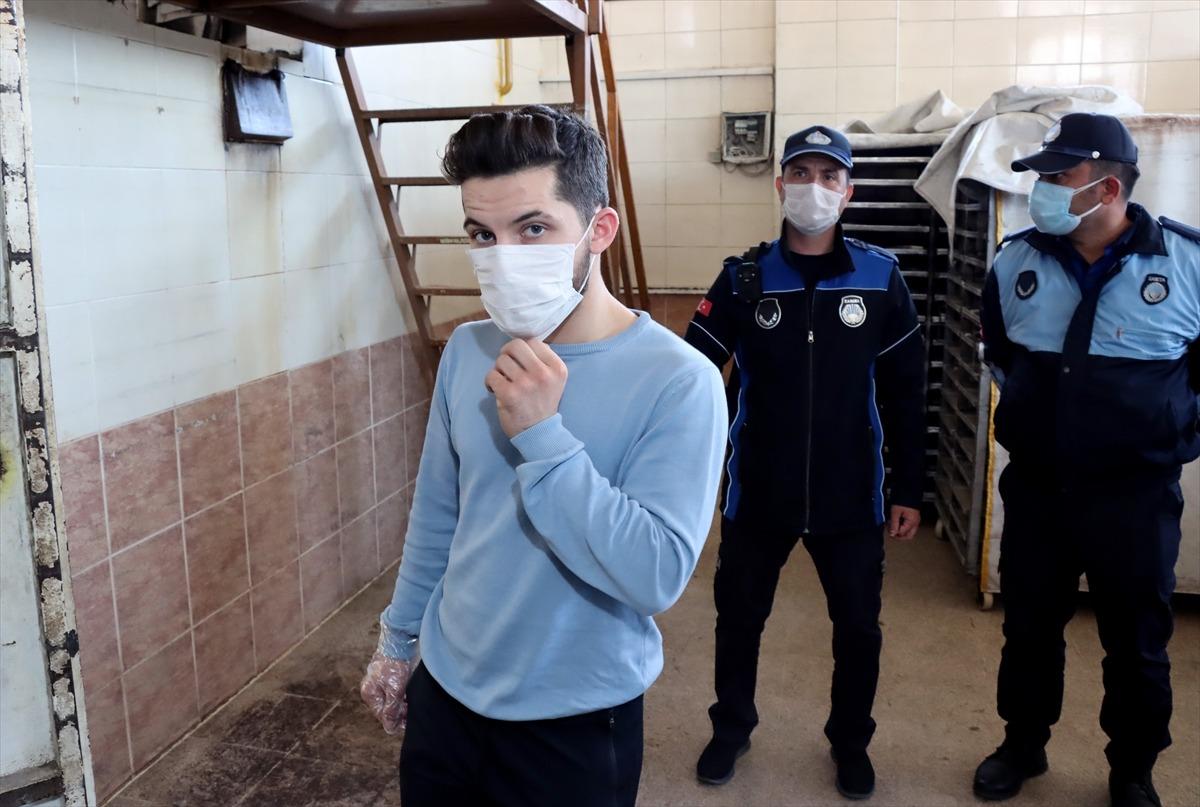 G&Uuml;NCELLEME - Mersin'de hijyen kurallarını ihlal eden fırının faaliyeti 30 g&uuml;n durduruldu