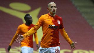 Feghouli, Fenerbahçe derbisinde oynayacak mı?