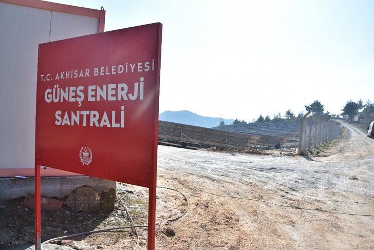 Akhisar Belediyesi güneş enerjisinden elektrik üretmeye başladı G4