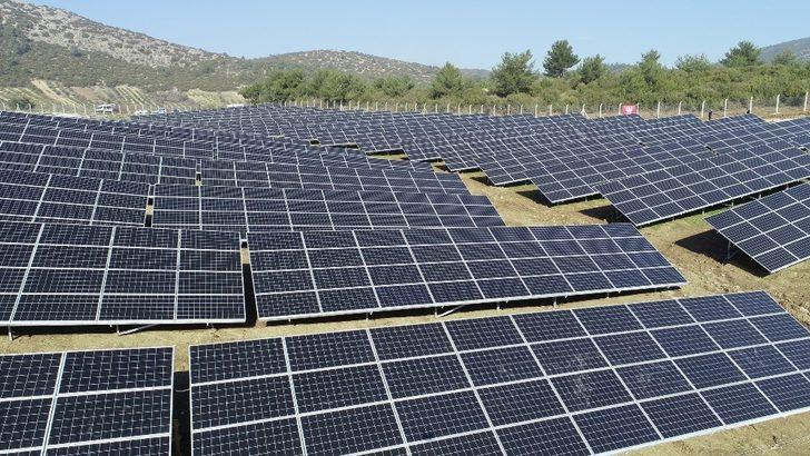 Akhisar Belediyesi güneş enerjisinden elektrik üretmeye başladı G5