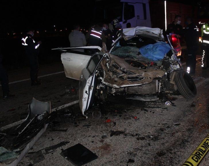 Manisa’da feci kaza: Anne-baba hayatını kaybetti, çocukları ağır yaralandı G3