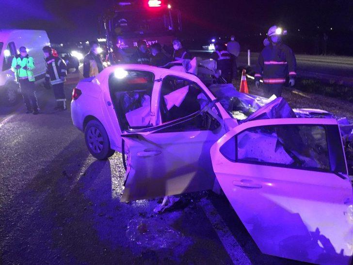 Manisa’da feci kaza: Anne-baba hayatını kaybetti, çocukları ağır yaralandı G4