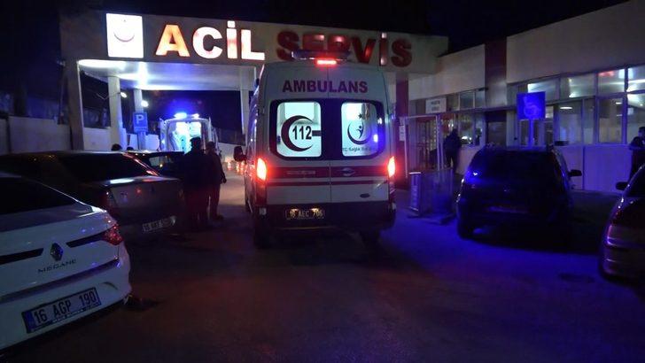 Bursa’da iki araç kafa kafaya çarpıştı: 11 yaralı G4