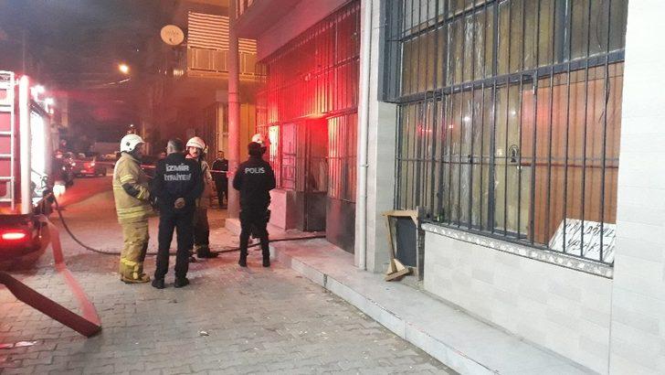 İzmir’de marangoz atölyesinde korkutan yangın G3