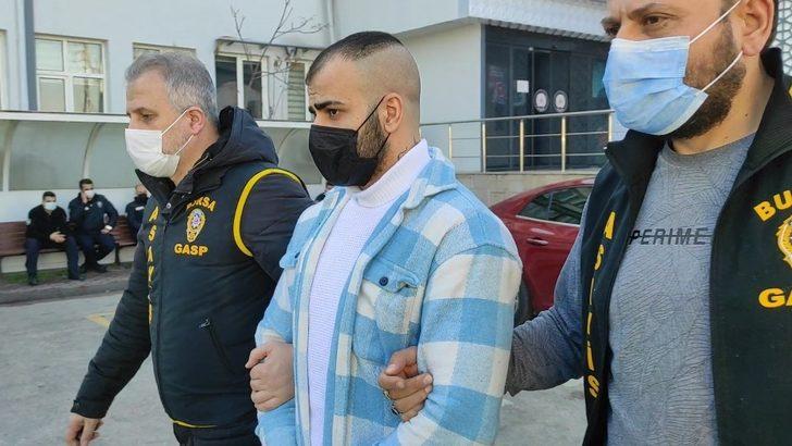 Bursa’da kuyumcuyu pompalı tüfekle soyan iki kişi tutuklandı G4