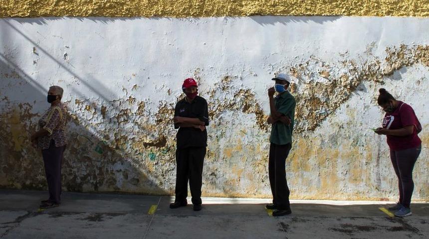 Aşı olduktan sonra da Kovid 19'u bulaştırabilir misiniz?