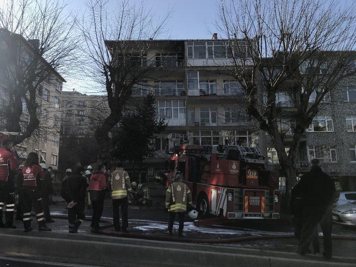 Üsküdar’da kısıtlama sabahına yangınla uyandılar G3
