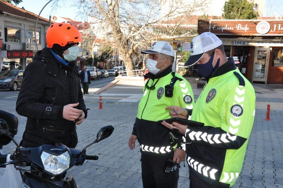 Motosiklet s&uuml;r&uuml;c&uuml;lerine sıkı denetim