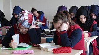 İmam hatibe kayıt yaptıran her öğrenciye 250 lira burs