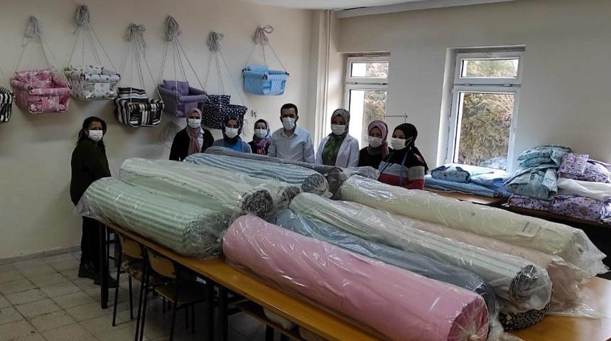 Boyraz&rsquo;dan memleketindeki kadınlara destek