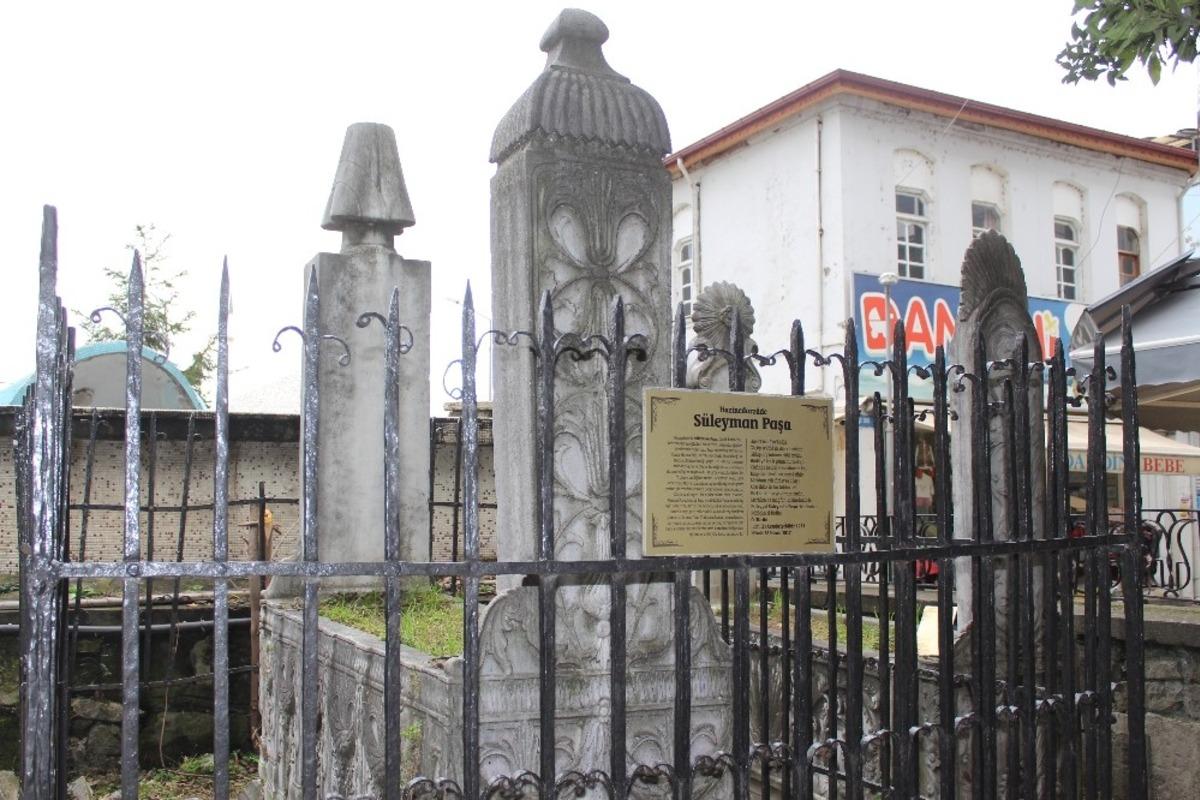 &Ccedil;arşamba tarihinin şahidi: Rahtıvan Camisi