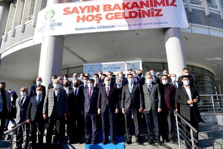 Bakan Karaismailoğlu’ndan Malatya Büyükşehir Belediyesi’ne ziyaret G1