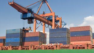 İhracatçılardan Dolardaki Düşüşe Müdahale Talebi