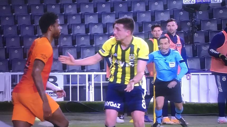 Mert Hakan Yandaş Cüneyt Çakır'a isyan etti! ''Tokatlıyorlar vuruyorlar...''