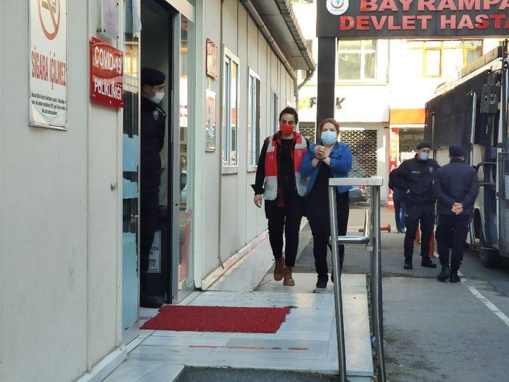 Kadıköy’de gözaltına alınan HDP’liler sağlık kontrolünden geçirildi G1