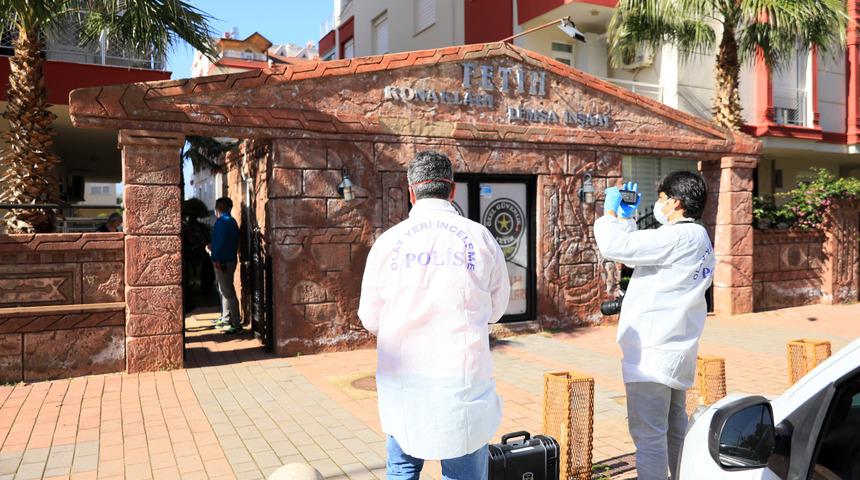 Antalya’da iki çocuk annesi kadın tabancayla intihar etti