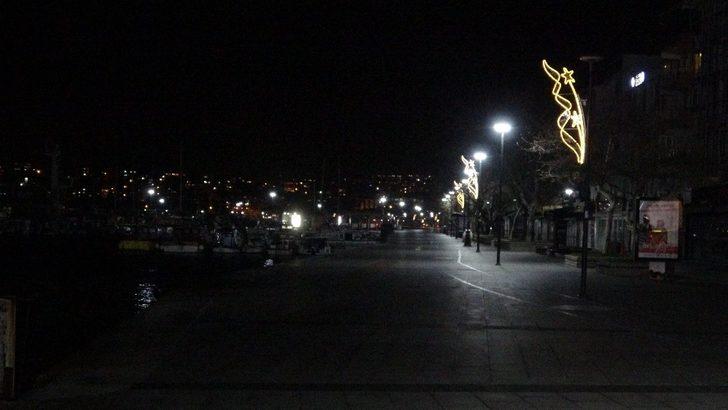 Çanakkale sokaklarında sessizlik hakim G5