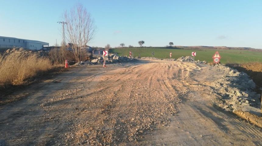 İki ilçeyi birbirinden ayırmıştı, yol yeniden trafiğe açıldı