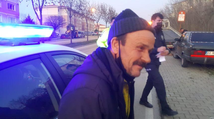 Kaza yapan alkollü sürücüden şaşırtan tepki! 'Siz reklamcı mısınız? Çekin çekin'