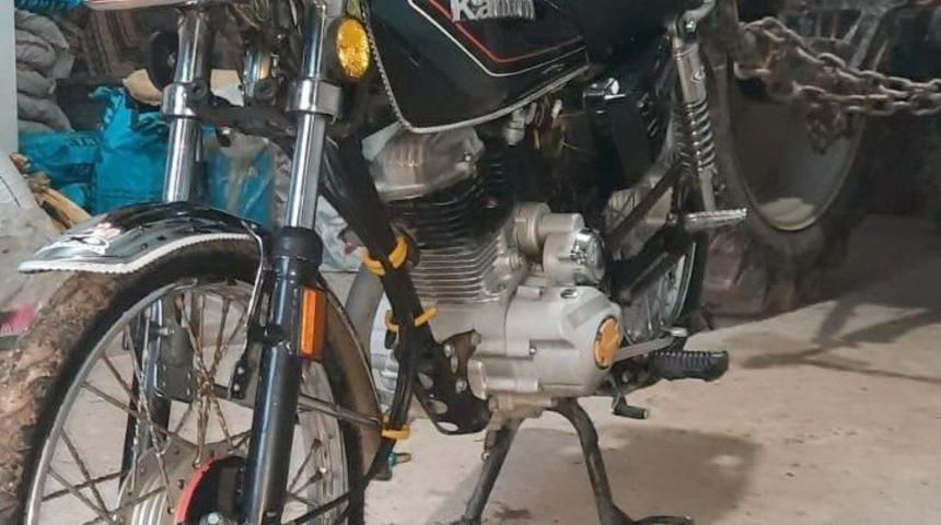 Park halindeki motosiklet &ccedil;alındı