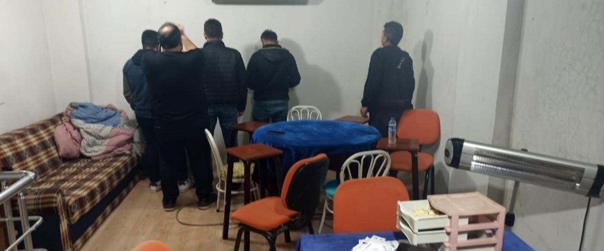 Kumar oynarken yakalanan 5 kişiye 36 bin 800 TL ceza