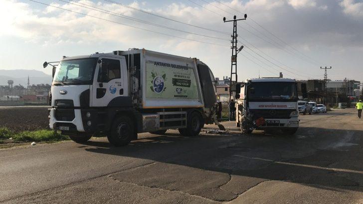 Yakıt tankeri çöp kamyonuna çarptı, temizlik işçisi hayatını kaybetti G2